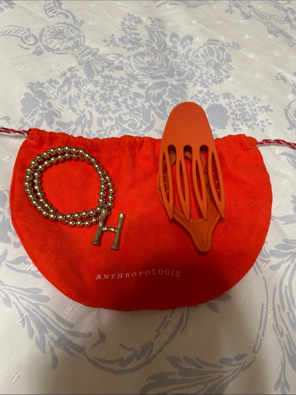 Anthropologie Gold H Bracelet with Kaxi Flat Hair Clip - Picture 2 of 5